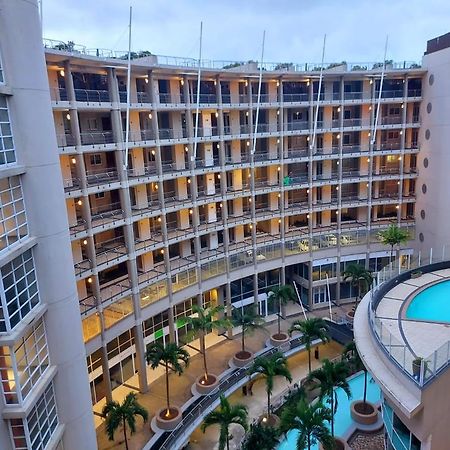 Ocean Sunrise At The Sails - Durban Point Waterfront Apartment Exterior foto