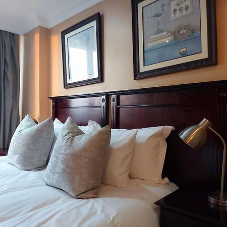 Ocean Sunrise At The Sails - Durban Point Waterfront Apartment Exterior foto