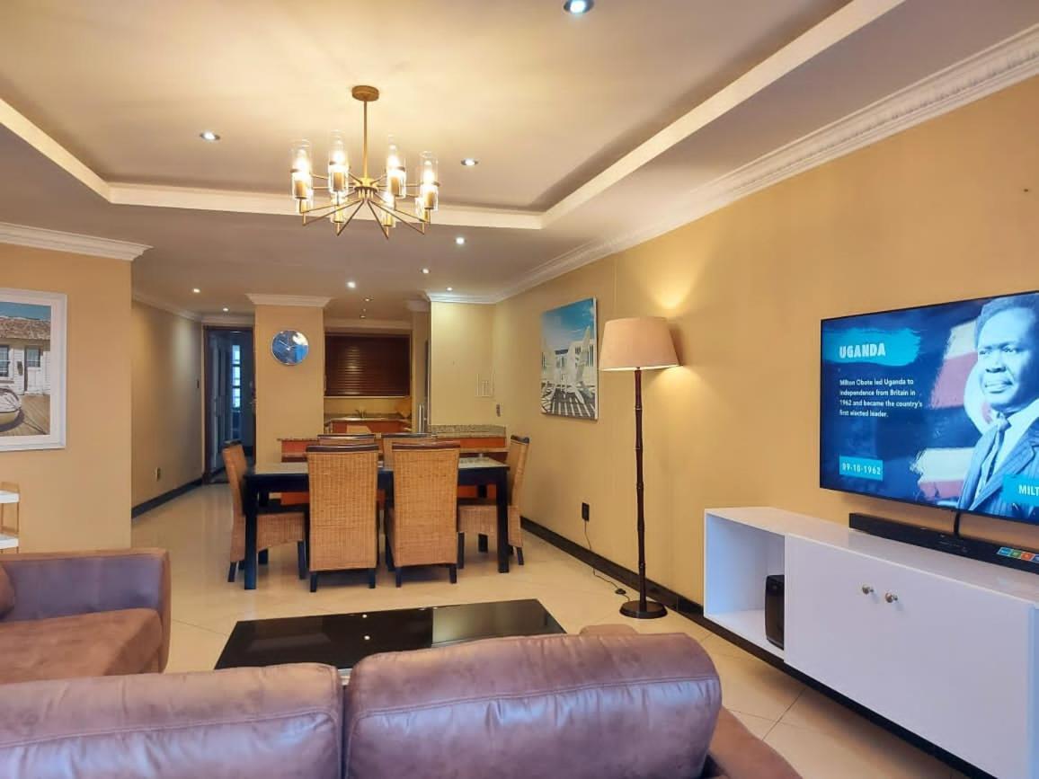 Ocean Sunrise At The Sails - Durban Point Waterfront Apartment Exterior foto