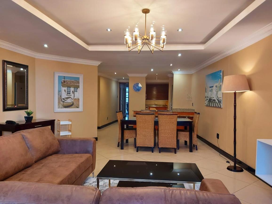Ocean Sunrise At The Sails - Durban Point Waterfront Apartment Exterior foto