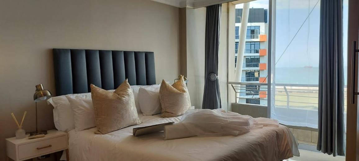 Ocean Sunrise At The Sails - Durban Point Waterfront Apartment Exterior foto